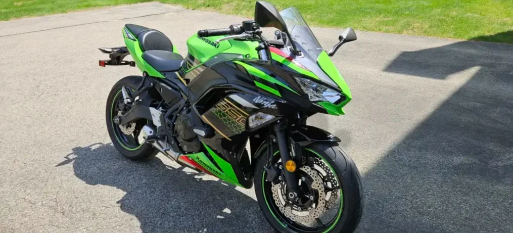Kawasaki Ninja 650 - Excellent Condition Sportbike for Sale