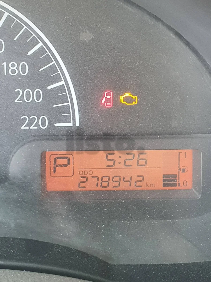 Nissan sunny