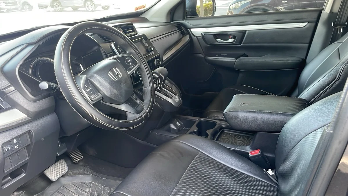 Used Honda CR-V for Sale - Spacious & Clean Interior