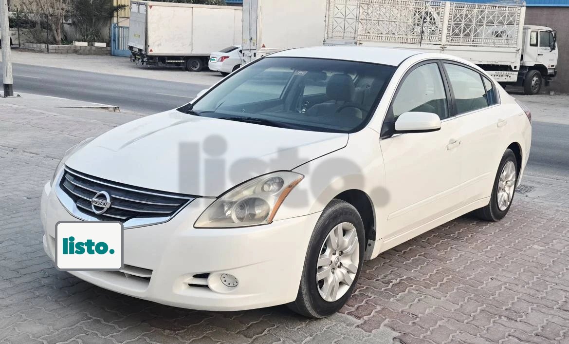 NISSAN ALTIMA MODEL 2012 GCC SPECS GOOD CONDITION