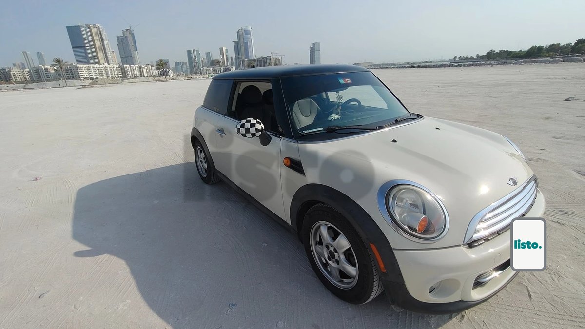 Stylish White Mini Cooper Hatchback for Sale - Great Condition