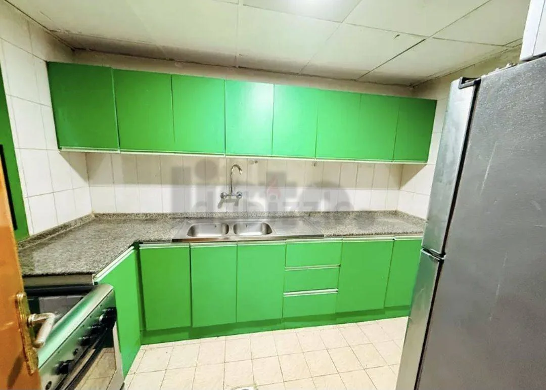 Furnished flat for family and BACHLORS