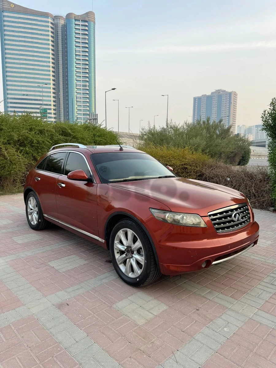 Infiniti FX35