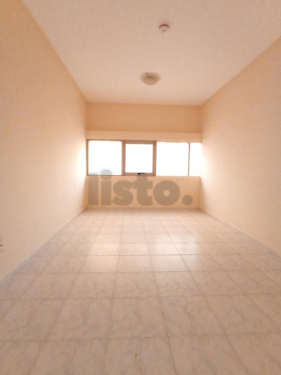 1bhk central ac with close hall
