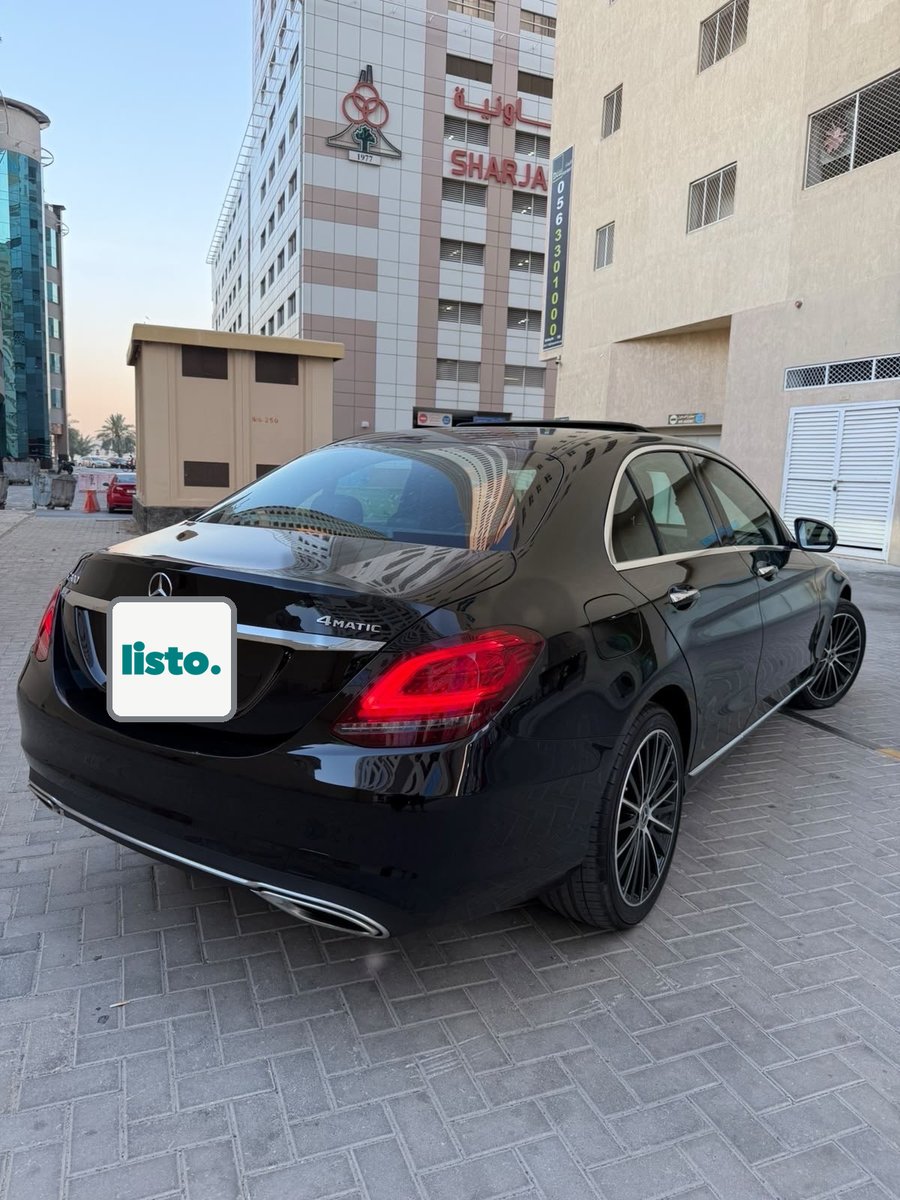 Mercedes c300, FREE ACCIDENT LOW MILEAGE ORIGINAL PAINT FULLY MAINTAINED