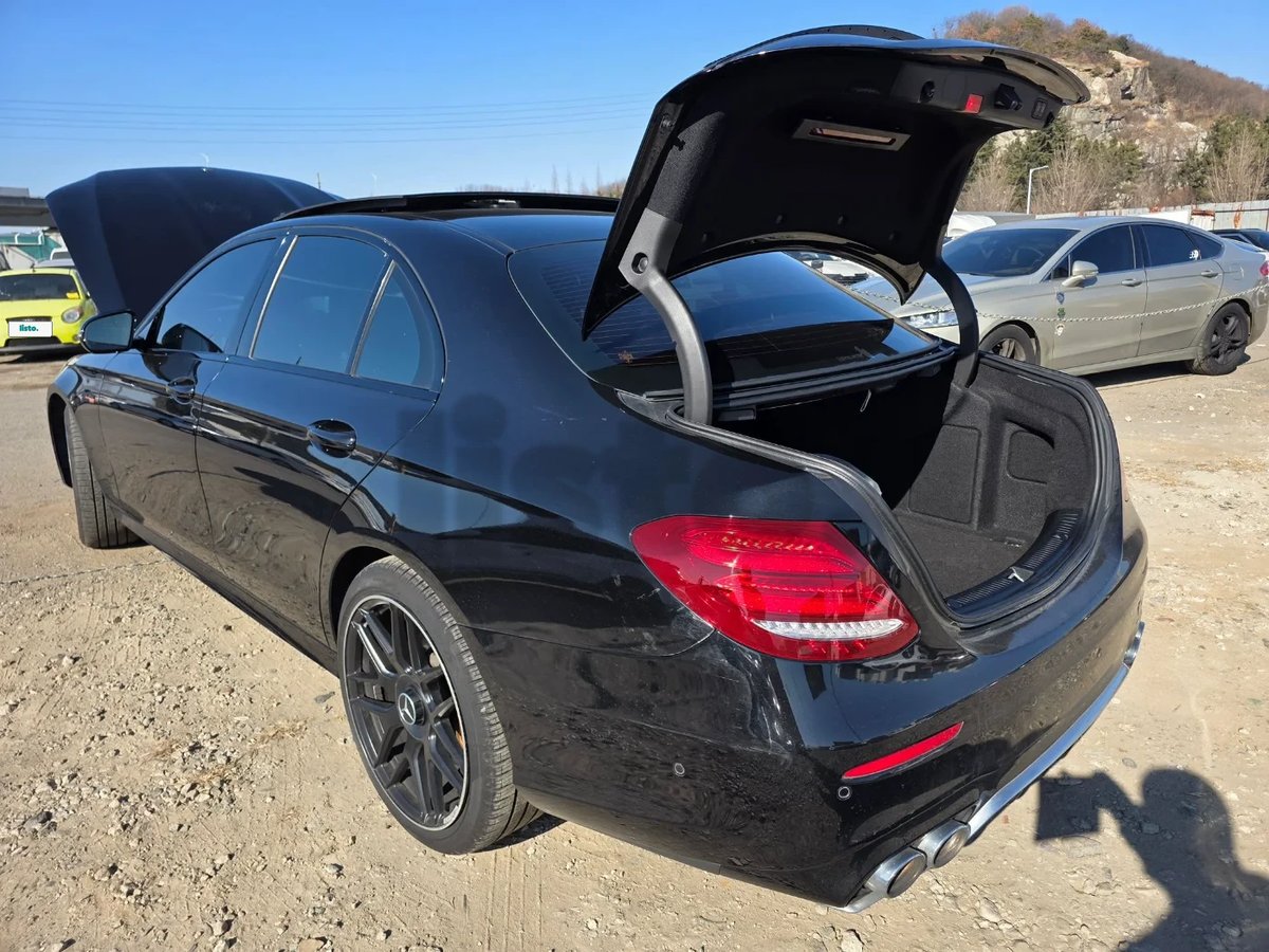 Mercedes E53