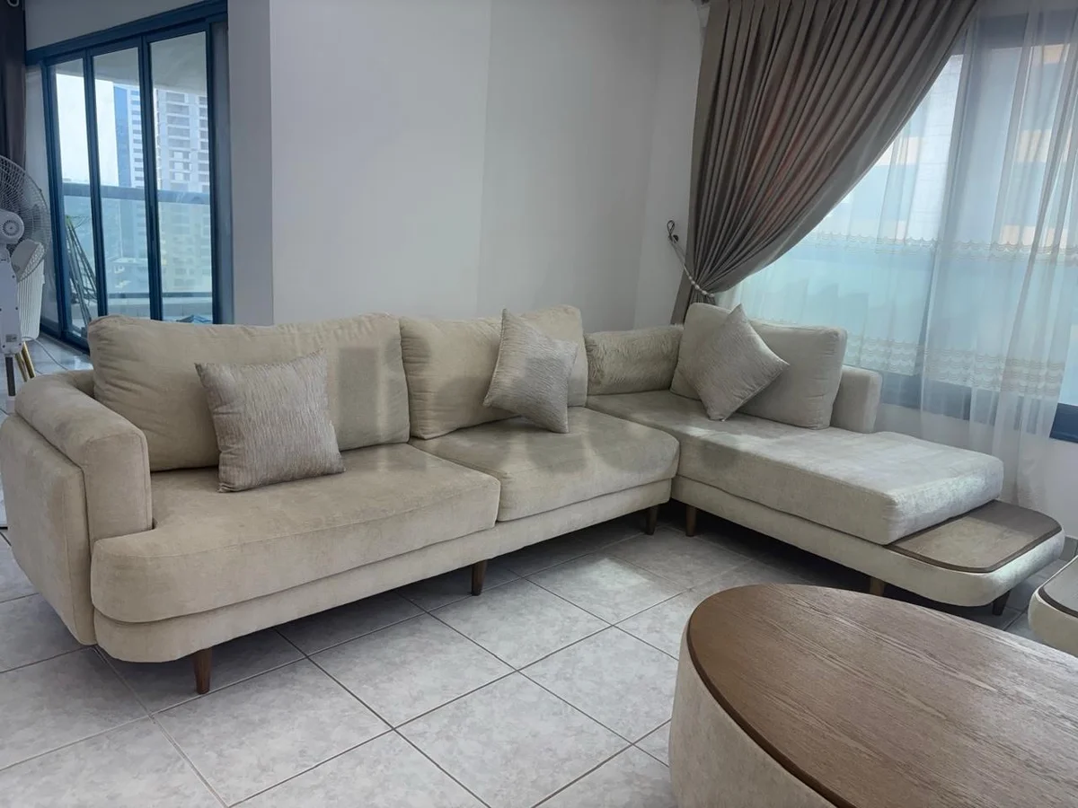 Sofa set