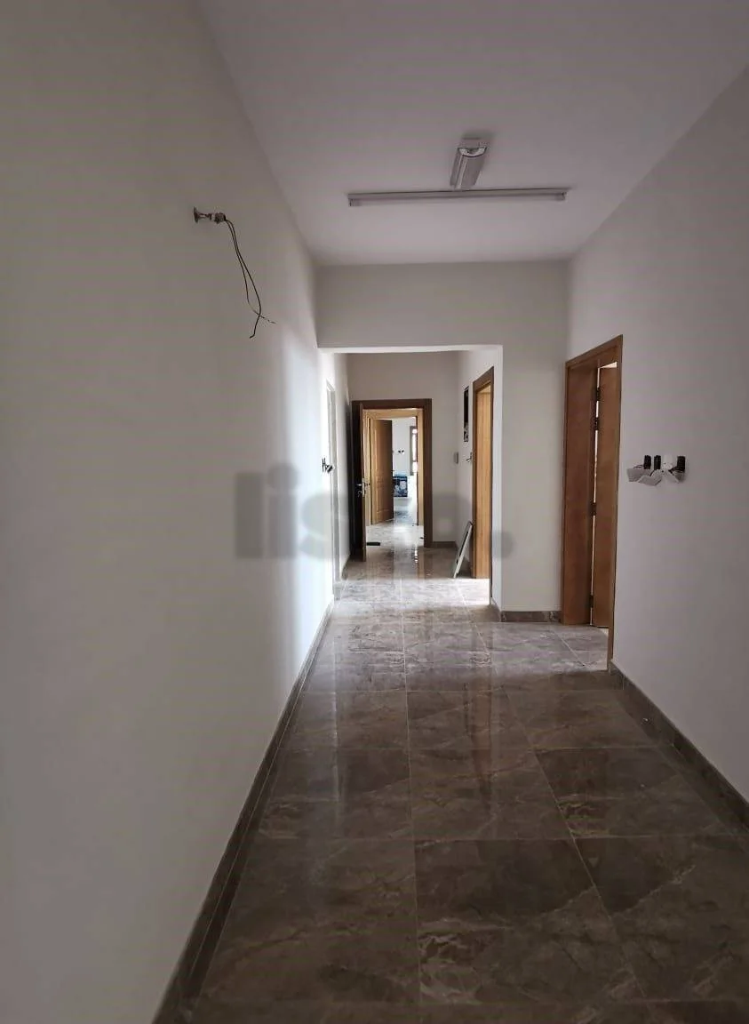 Apartment for rent in Ajman, Al Rashidiya. Excellent location, close to all services.