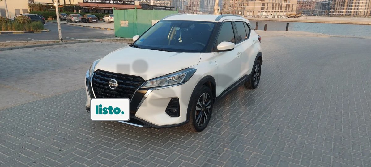 Nissan kicks 2022, with Rostomani warranty