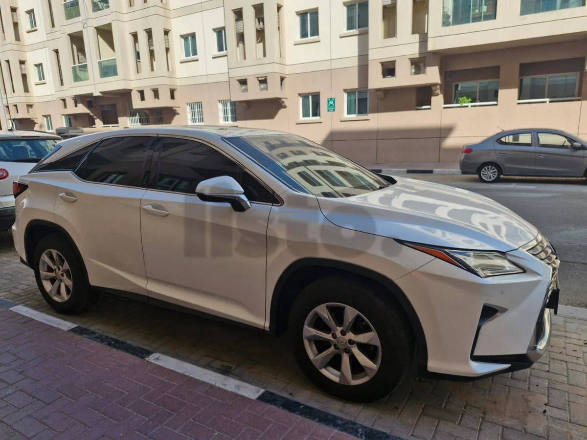GCC LEXUS RX350 2017 in excellent condition