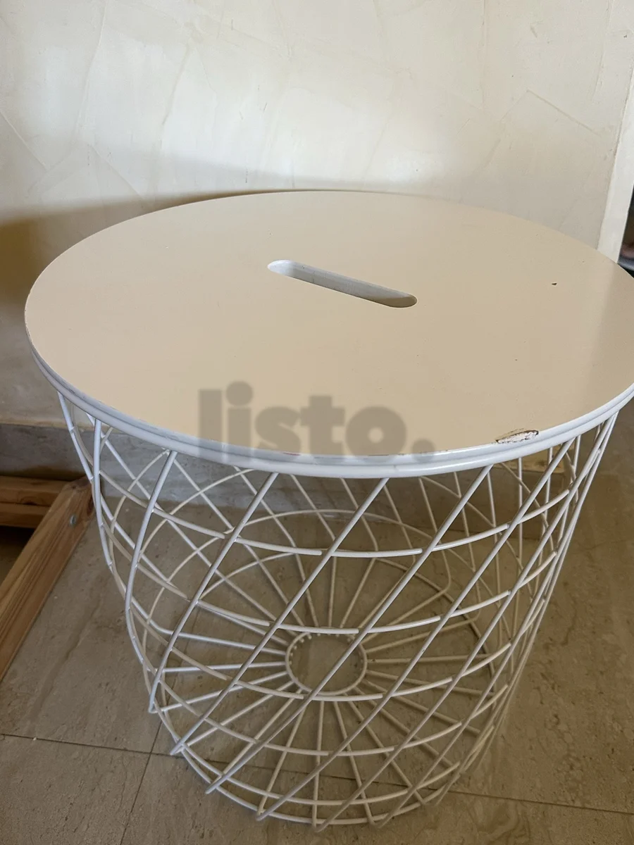 Storage table