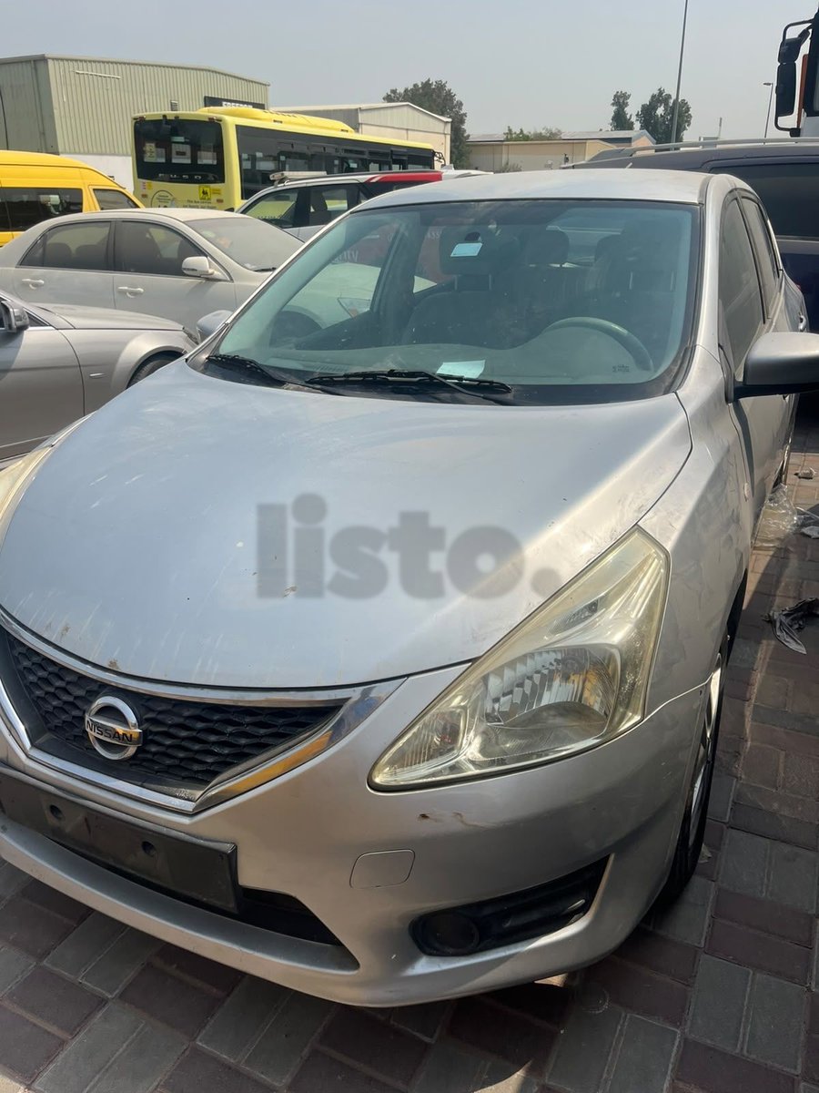 Nissan Tida