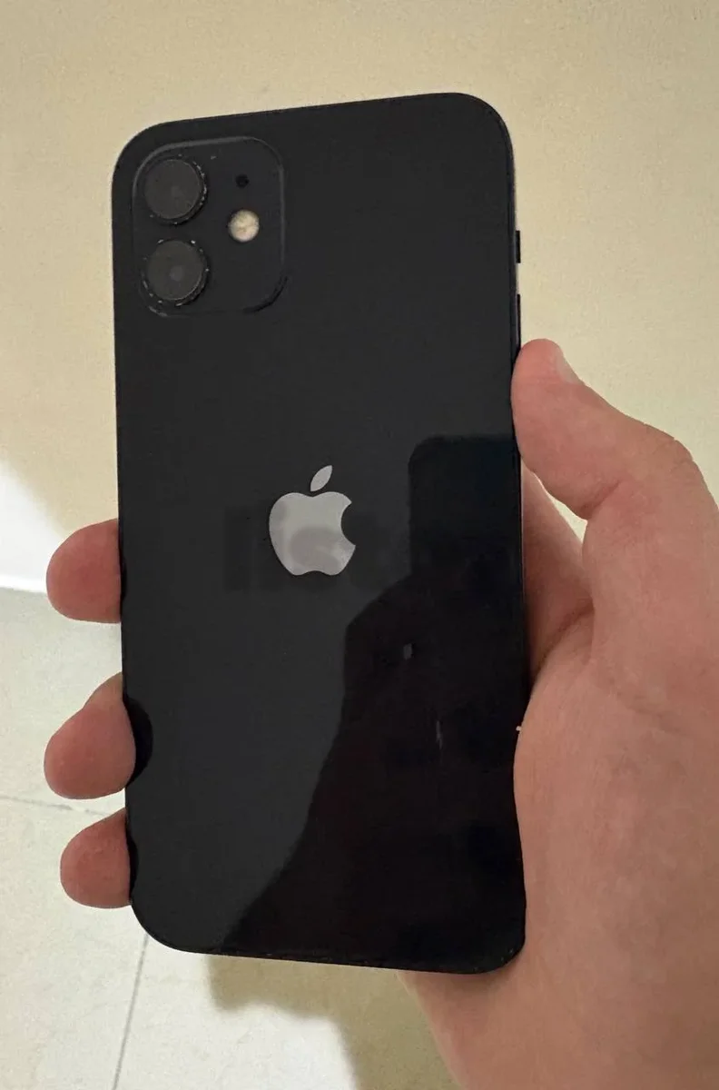 iPhone 12 64GB Black – Passcode and iCloud Locked