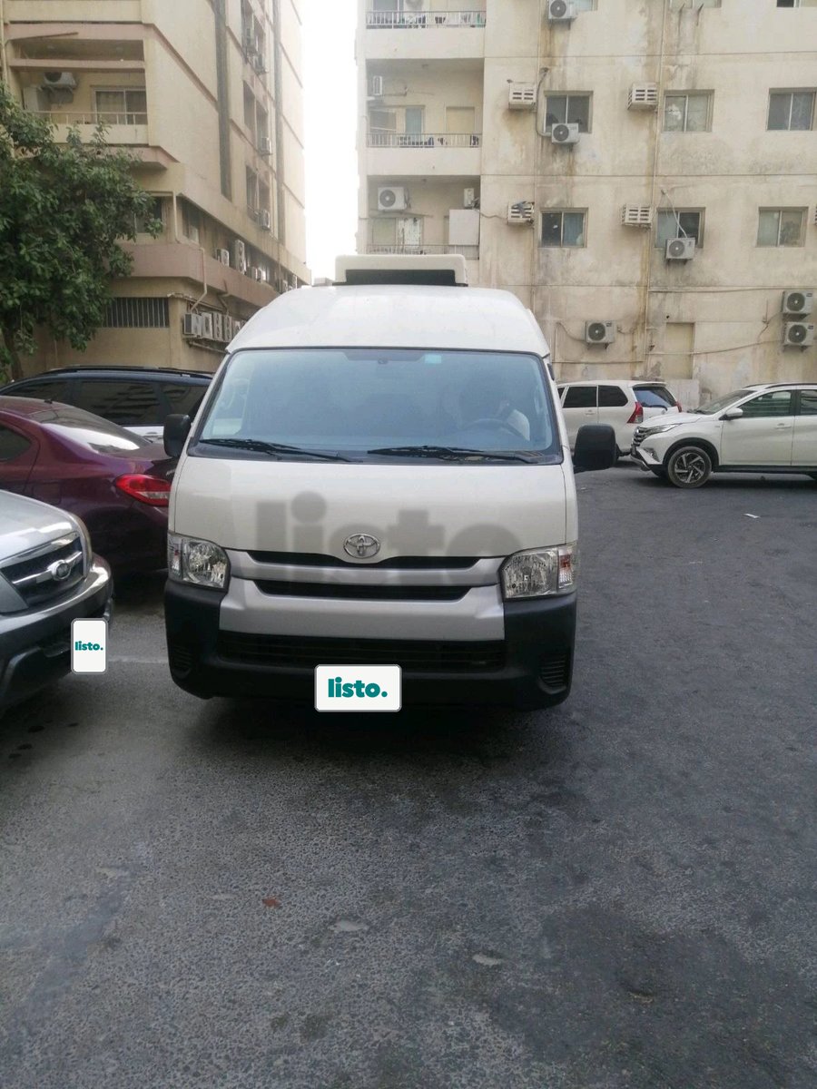 Toyota Hiace Van for Sale - Reliable and Spacious