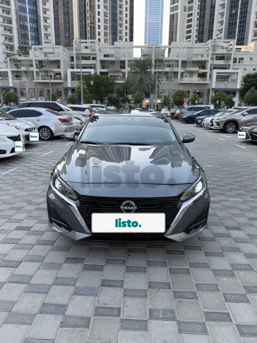 Nissan altima 2025