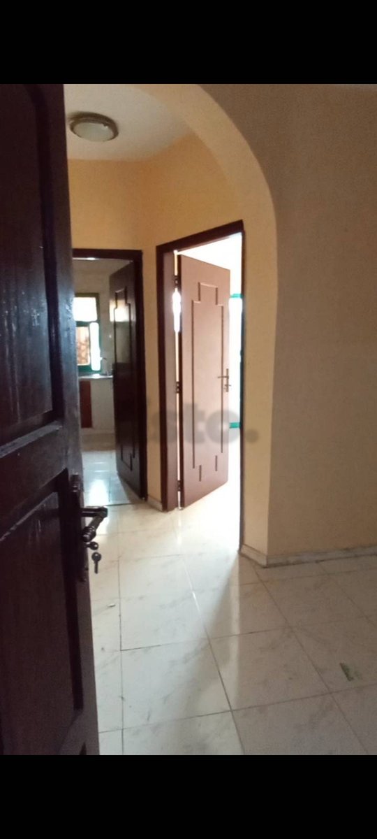 Nice 1bhk window ac with balcony