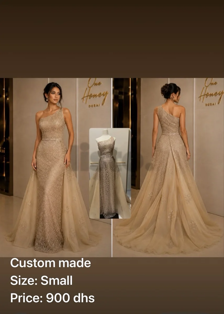 Stunning Custom-Made Gold One-Shoulder Evening Gown - Size Small