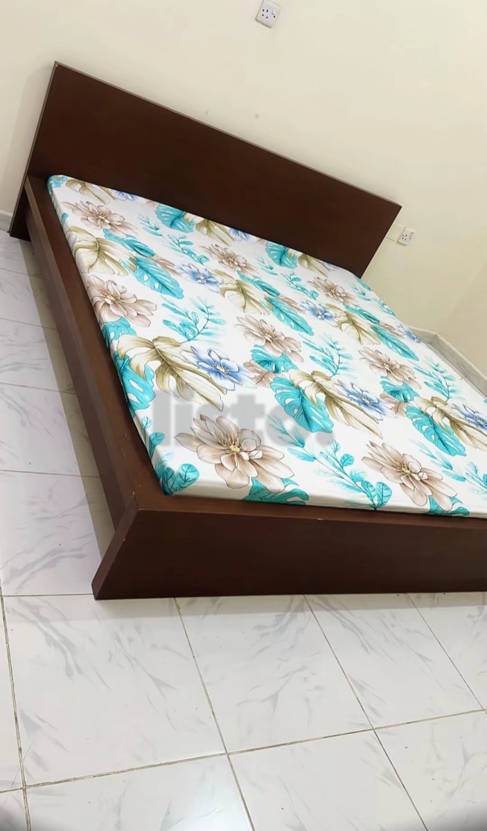 Room for rent in abushagarah sharjah 