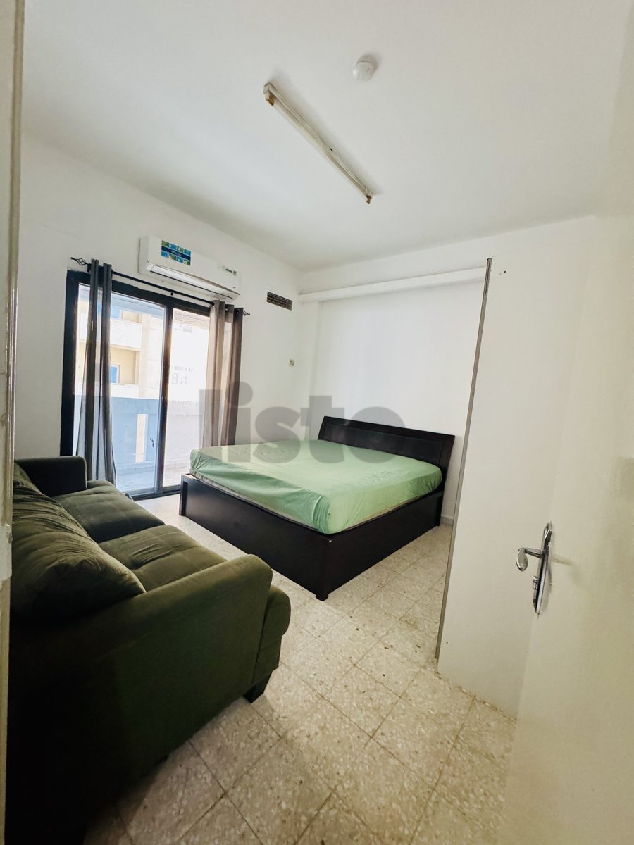 Spacious Furnished Room for Rent with Balcony & AC - Ready Now!