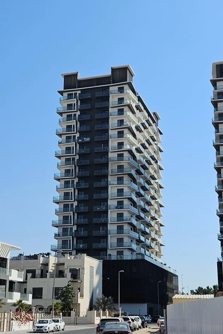 للبيع (عرض ساخن) 📍 JVC 🏢 بن غاطي نوفا 🛏️ 1 غرفة نوم