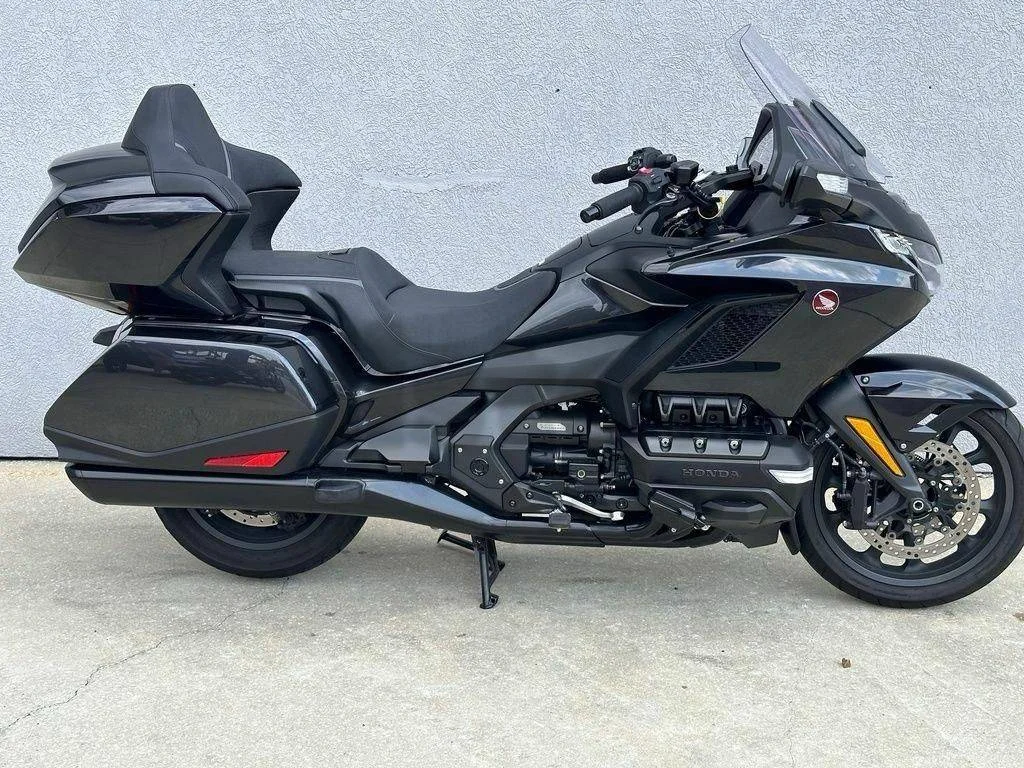 2021 Honda Goldwing Tour DCT automatic +447507647630