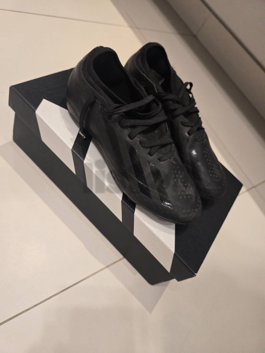 Crazy fast shoes for kids