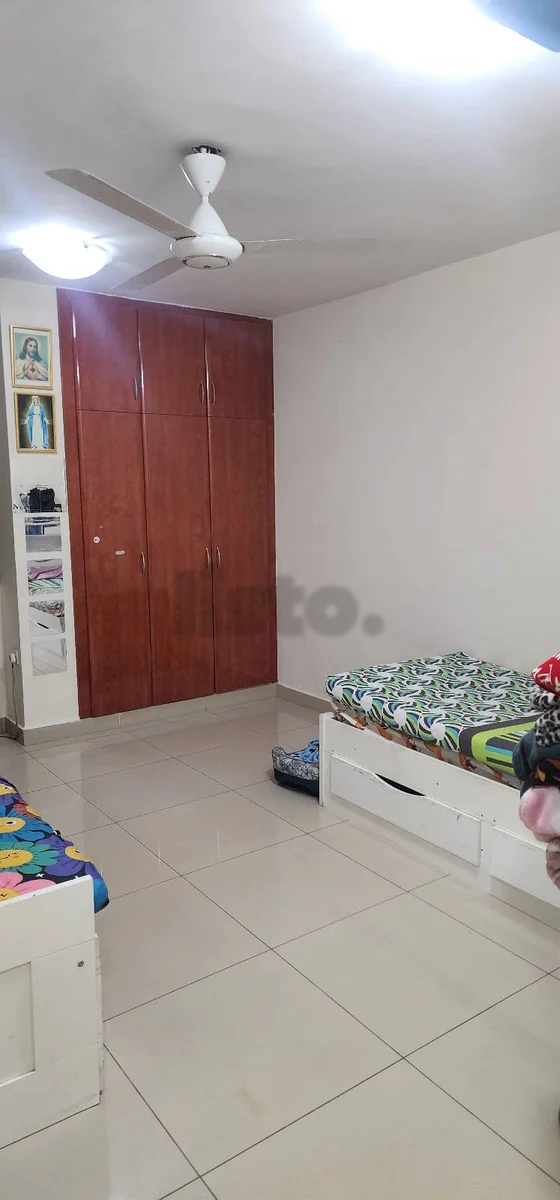 Single room for rent