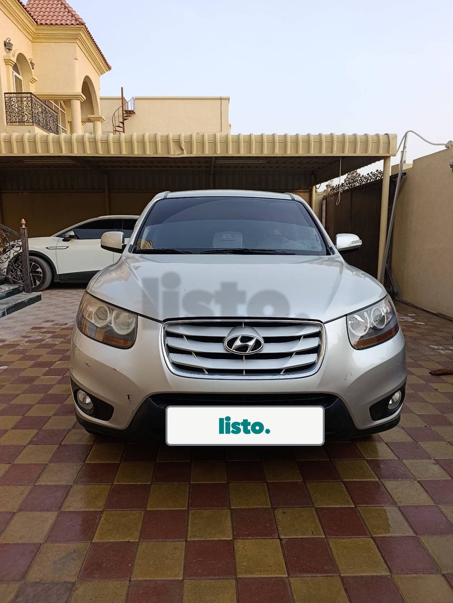 Hyundai Santa Fe for sale - Reliable and spacious