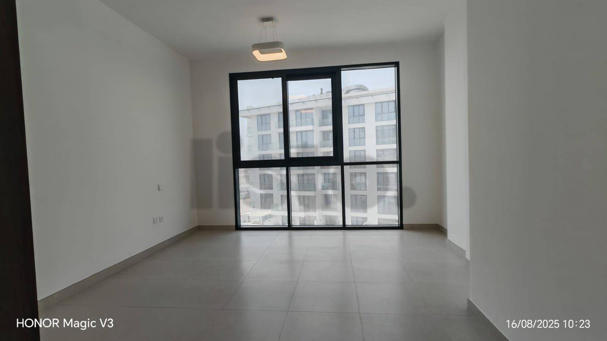 Bright Unfurnished Apartment for Rent with City View - Ready Now