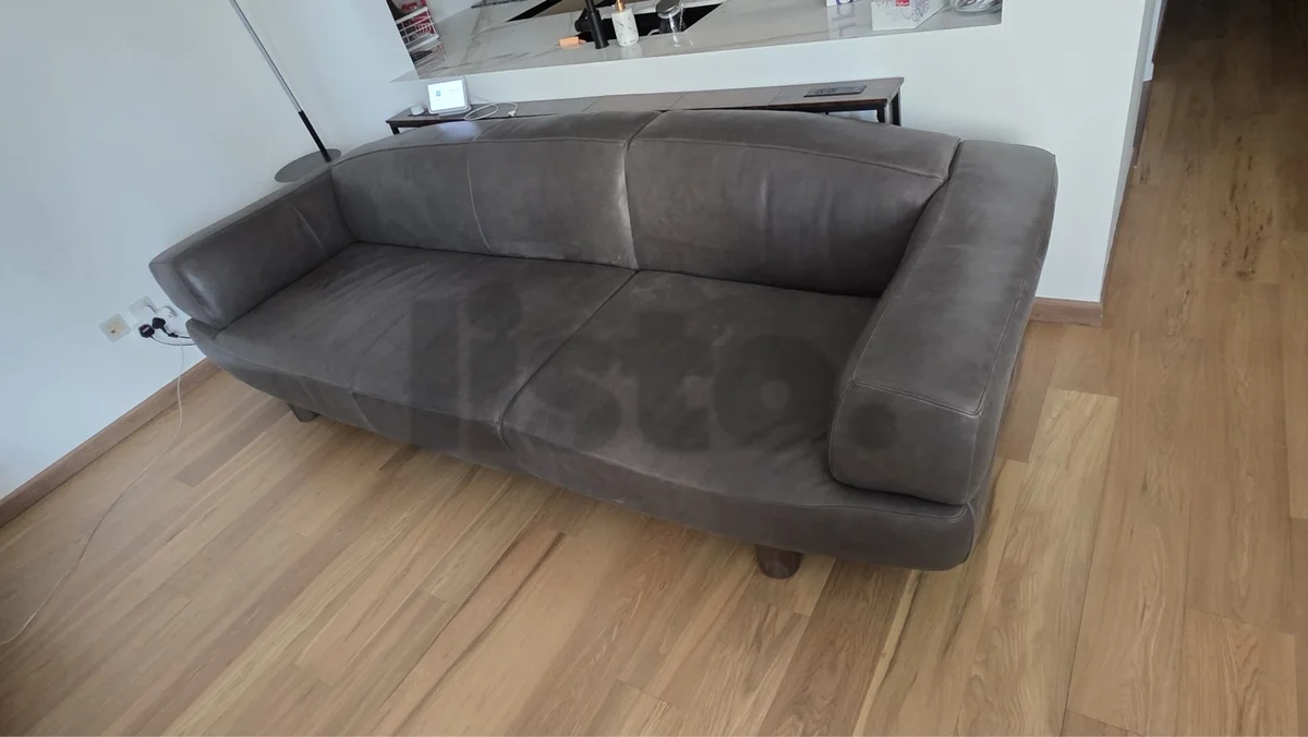 Marina home Original leather Sofa