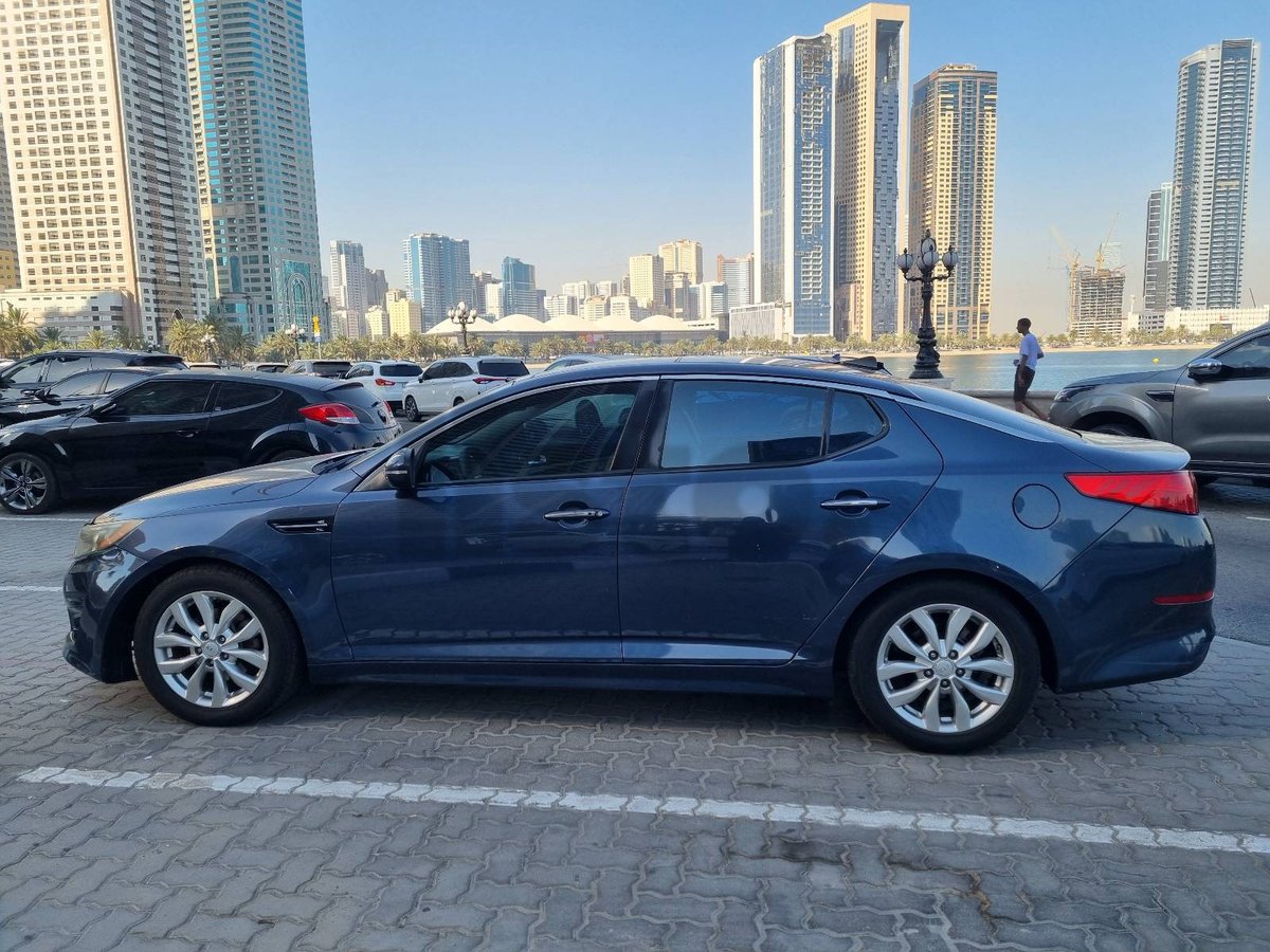 Kia Optima Sedan for Sale - Blue car in excellent condition
