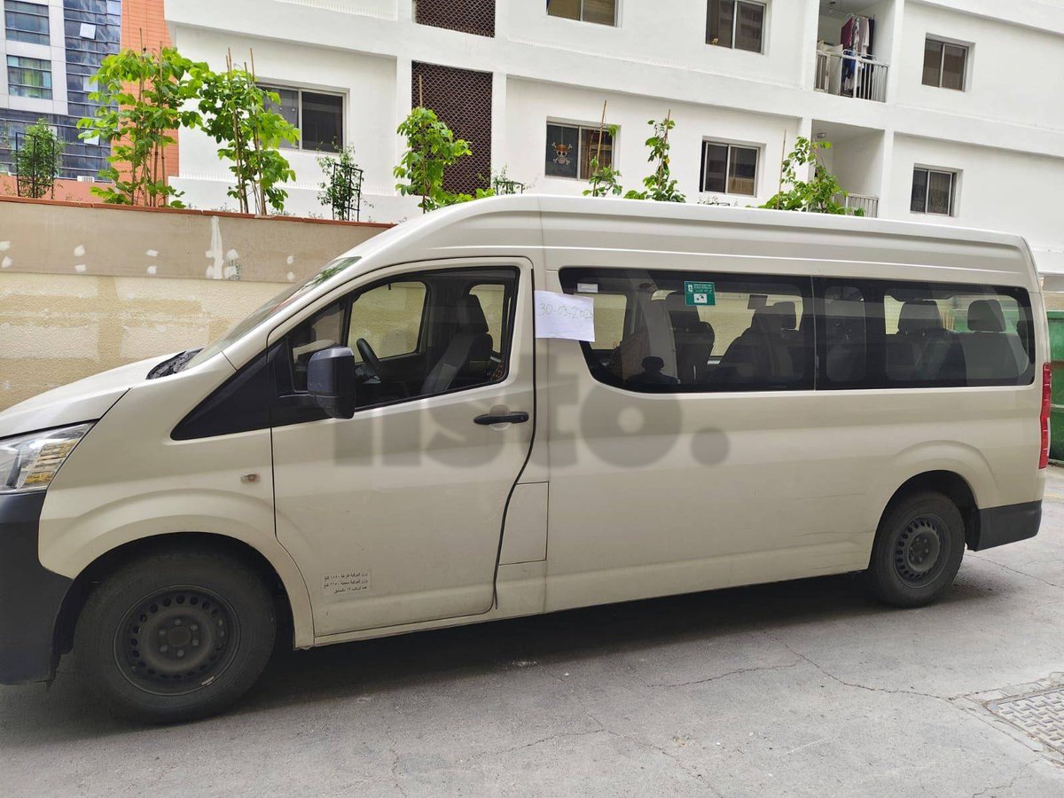 Toyota Hiace 