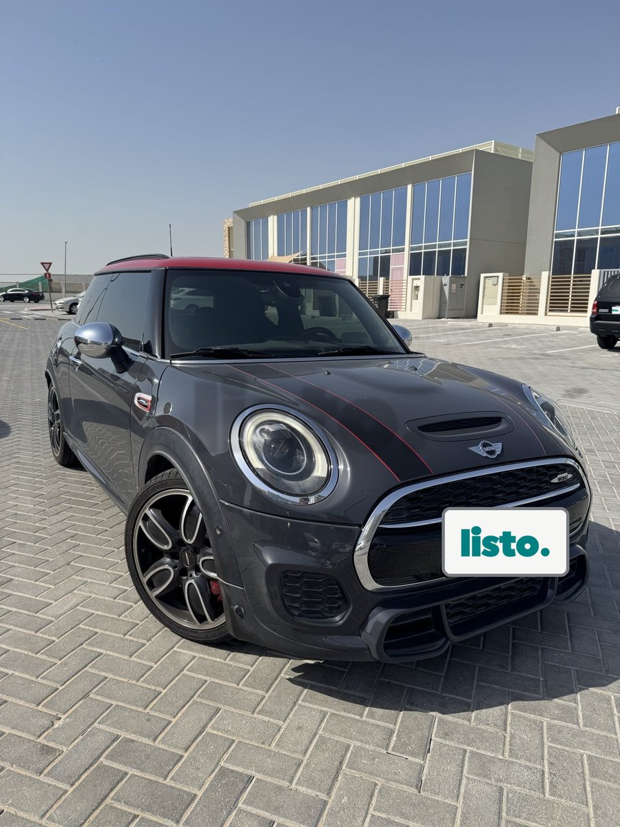 Mini cooper 2017 GCC - John Cooper Works