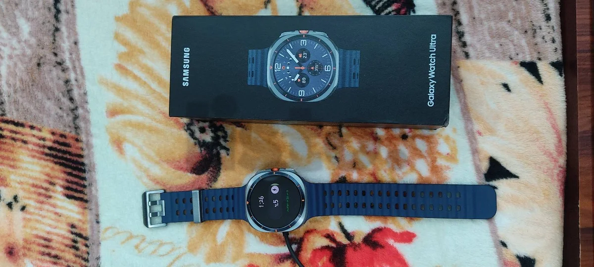 Samsung Galaxy Watch Ultra - New condition with box