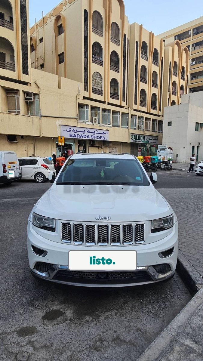 White Jeep Grand Cherokee SUV for Sale - Excellent Condition