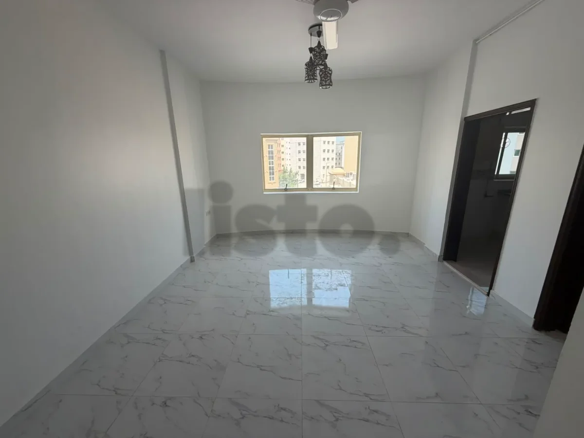 Room and living room for rent in Kolea, spacious, clean finish
