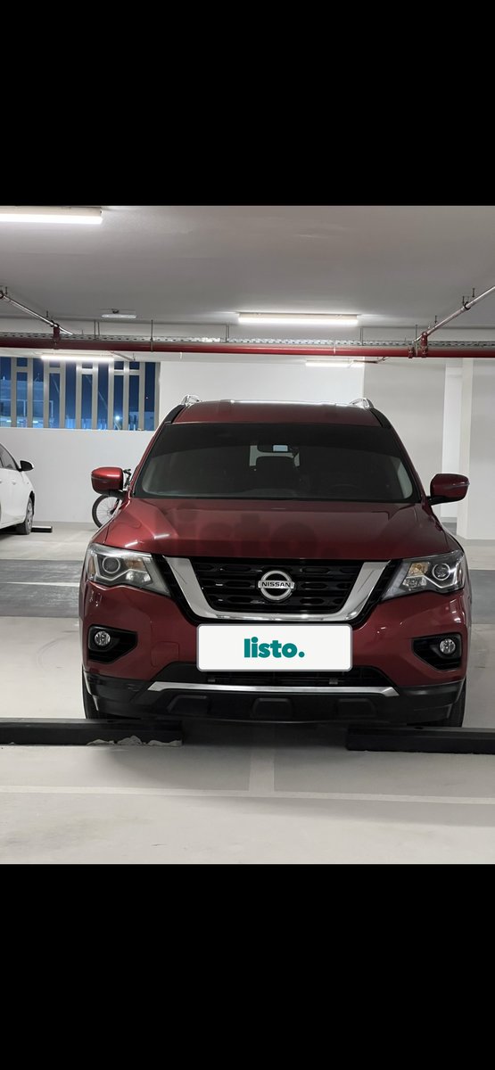 Nissan Pathfinder SV 2017 – 3.5L V6 – Excellent Condition – Ready to Drive