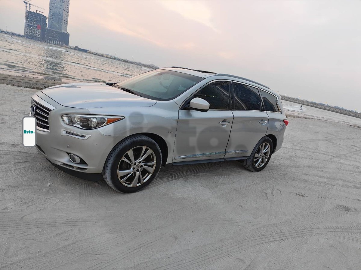 Excellent Condition Full option GCC Infiniti QX60 SUV for Sale - Spacious & Stylish