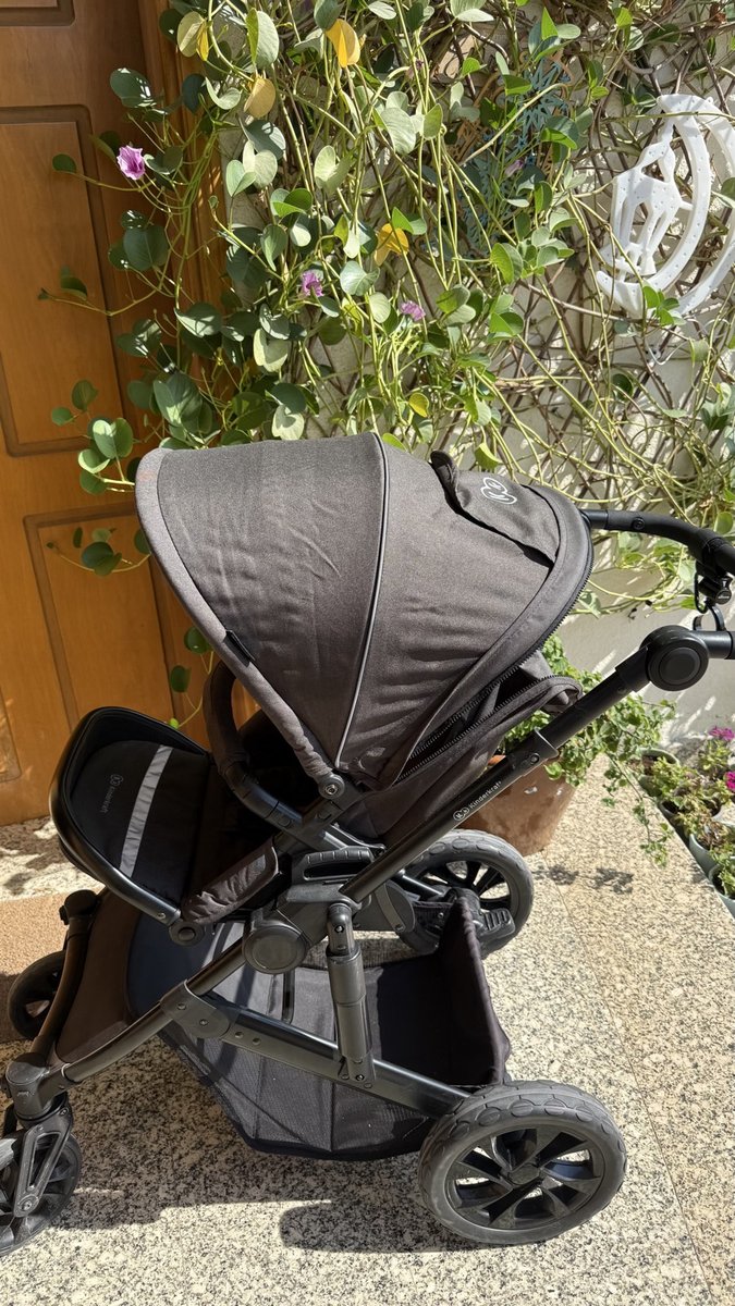 Kinderkraft Baby Stroller in Excellent Condition - Black